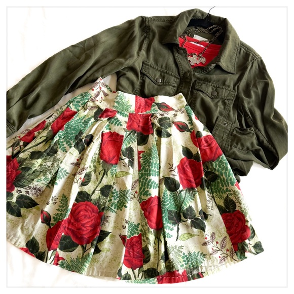 One-of-a-Kind Vintage Red and Green Floral Mini Skirt - Picture 1 of 8